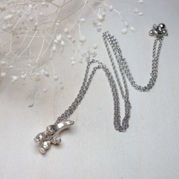 画像5: 立ち上がるしろくま　ペンダント　（シルバー） (5)