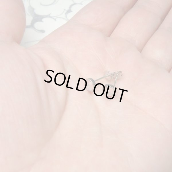 画像5: ローズカットピアス　（ローズクオーツ4ｍｍ・K10ホワイトゴールド） (5)