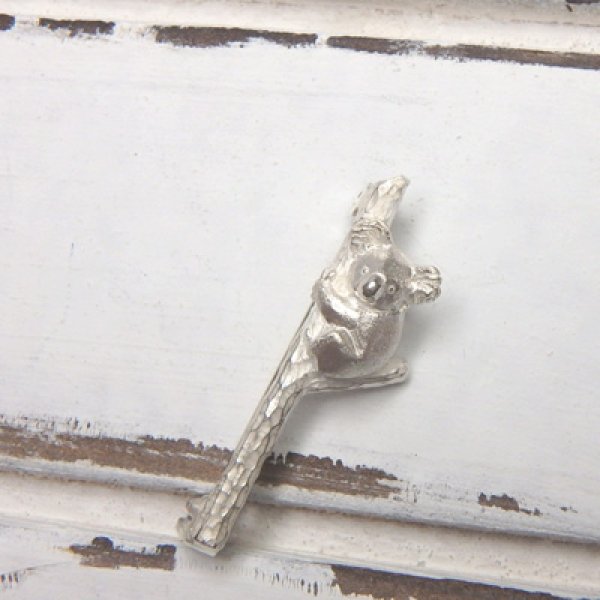 画像2: コアラのブローチ　（シルバー） (2)