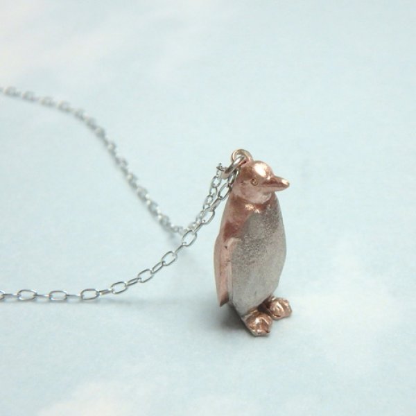 画像5: 待ちぼうけペンギン　ペンダント　（K10ピンク＆ホワイトゴールド） (5)