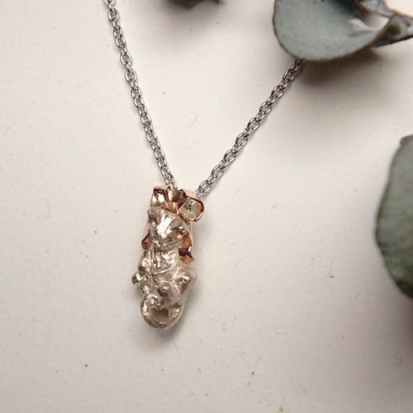 画像3: つられ猫ちゃん　ペンダント　（シルバー・K10ピンクゴールド） (3)