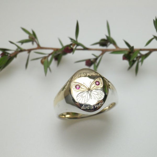 画像2: シグネット リング (シルバー・K10イエローゴールド ちょうちょ) (2)