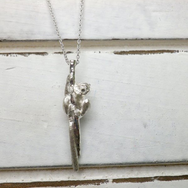 画像2: ベローシファカのペンダント　（シルバー） (2)