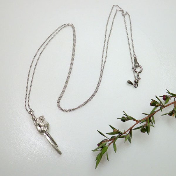 画像5: ベローシファカのペンダント　（シルバー） (5)