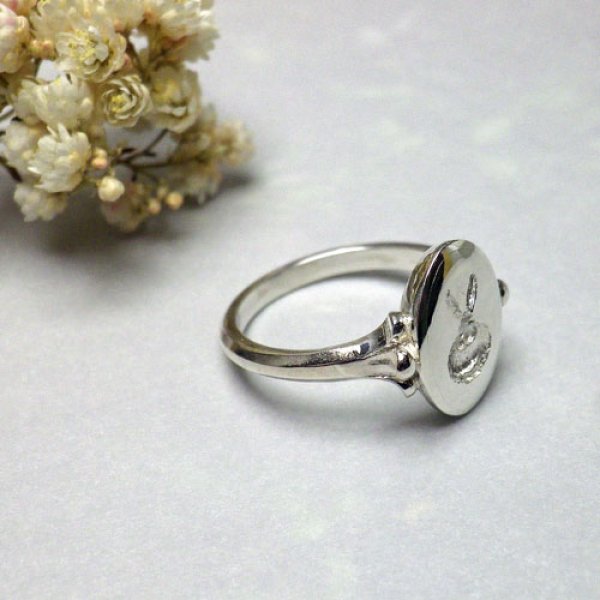 画像4: シグネット　リング　（シルバー　お座りうさぎ） (4)