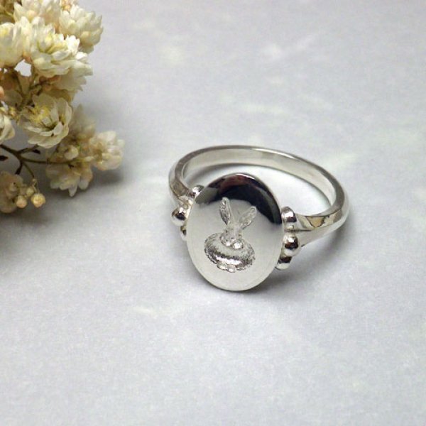 画像2: シグネット　リング　（シルバー　お座りうさぎ） (2)