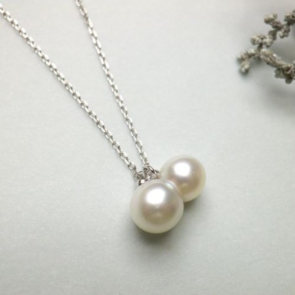 画像4: ツインパールちょうちょ　ネックレス　（K10ホワイトゴールド　あこや真珠） (4)