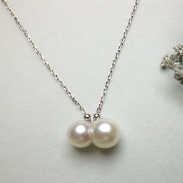 画像3: ツインパールちょうちょ　ネックレス　（K10ホワイトゴールド　あこや真珠） (3)