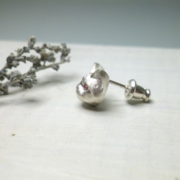 画像5: ねこのフム　ピアス　（シルバー　ピンクトルマリン）　※片耳用です (5)